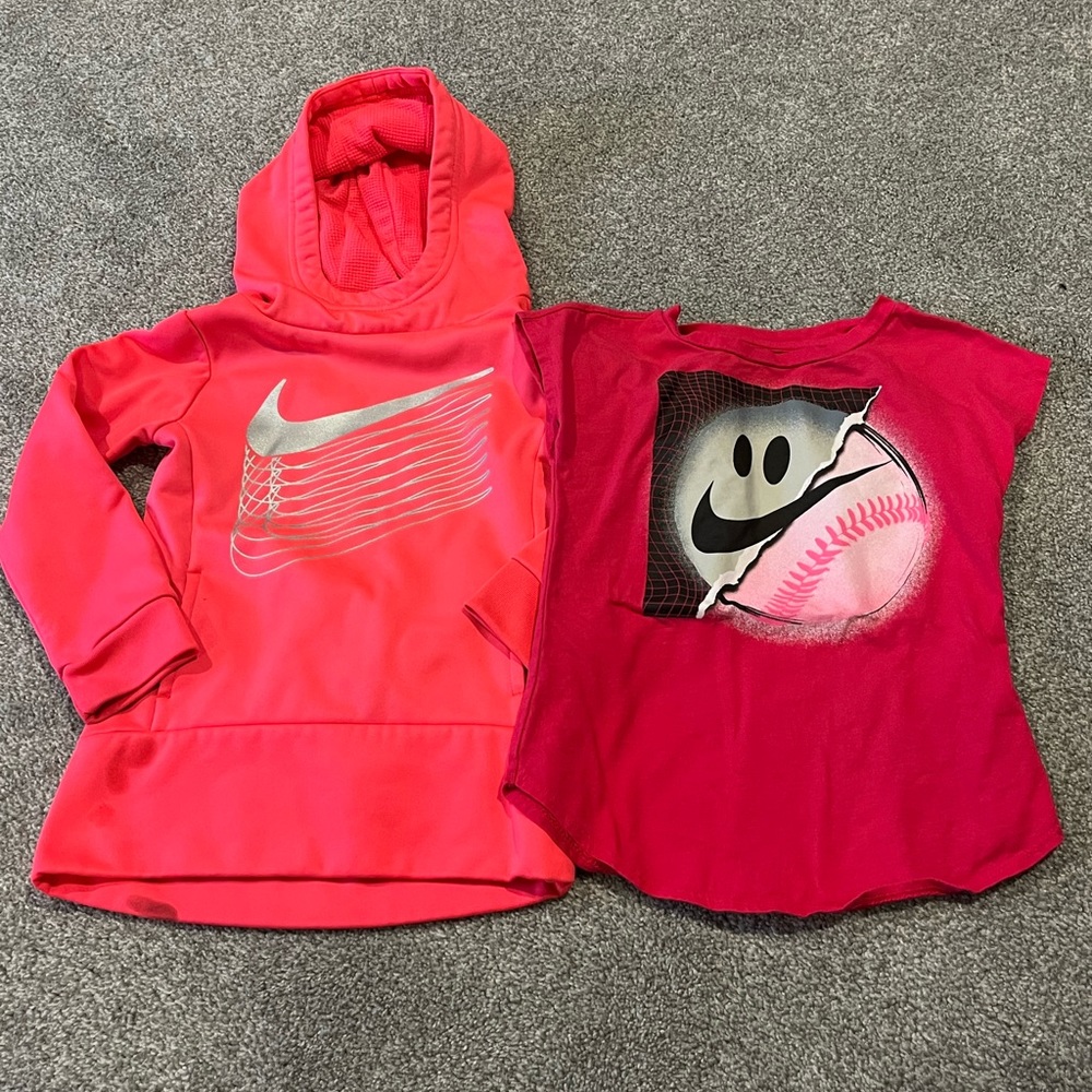 Nike Toddler sweatshirt & TShirt